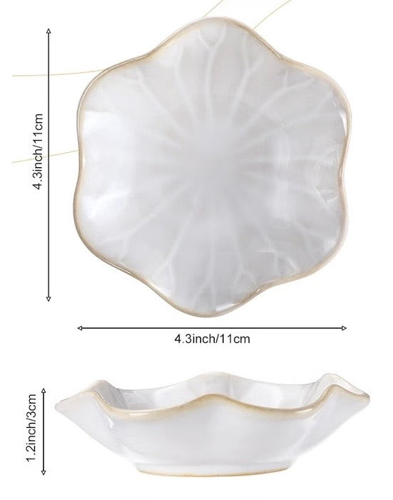 White Lotus dice dish