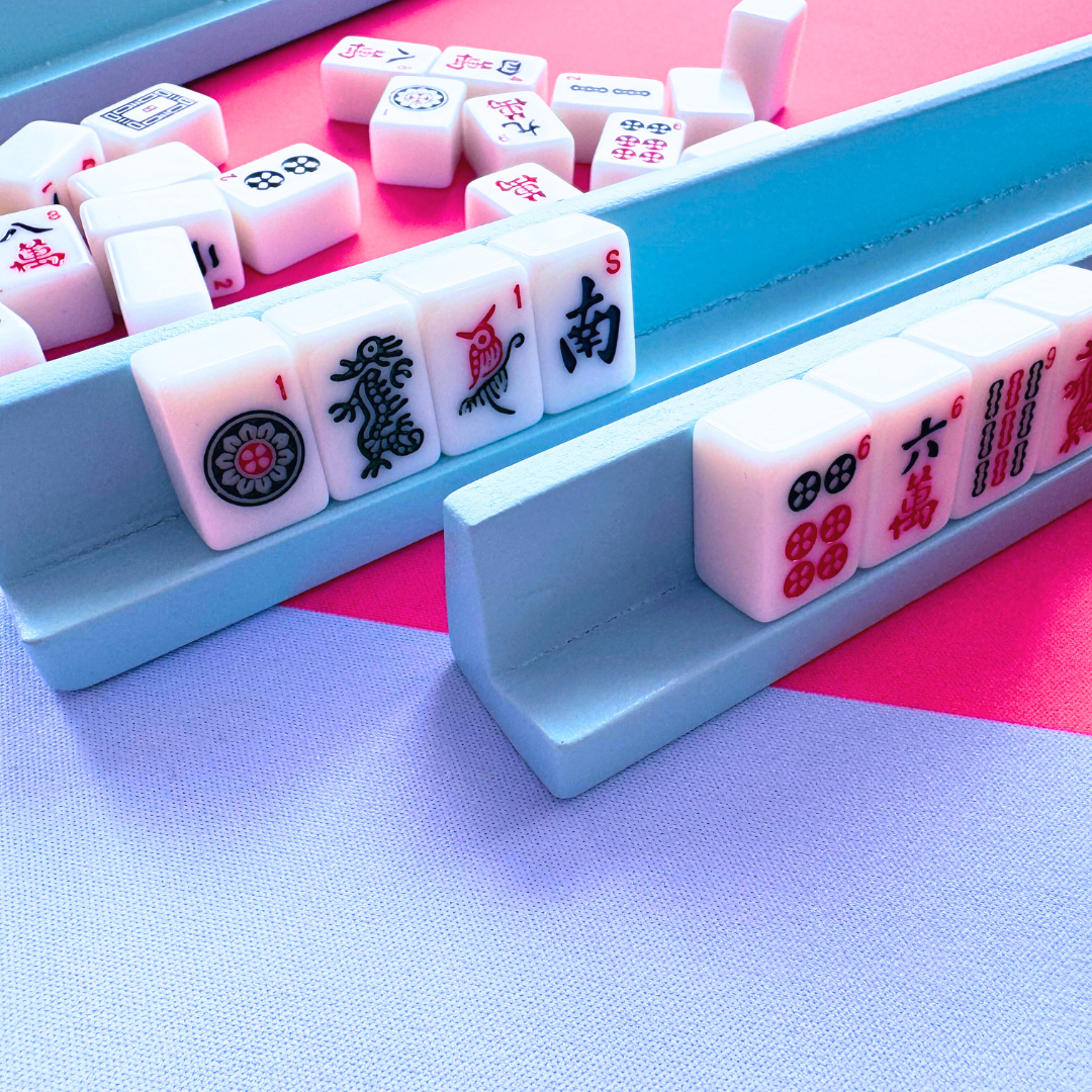 MINI MAHJONG MAT - 21" x 21": Blue Center- Green Scallop
