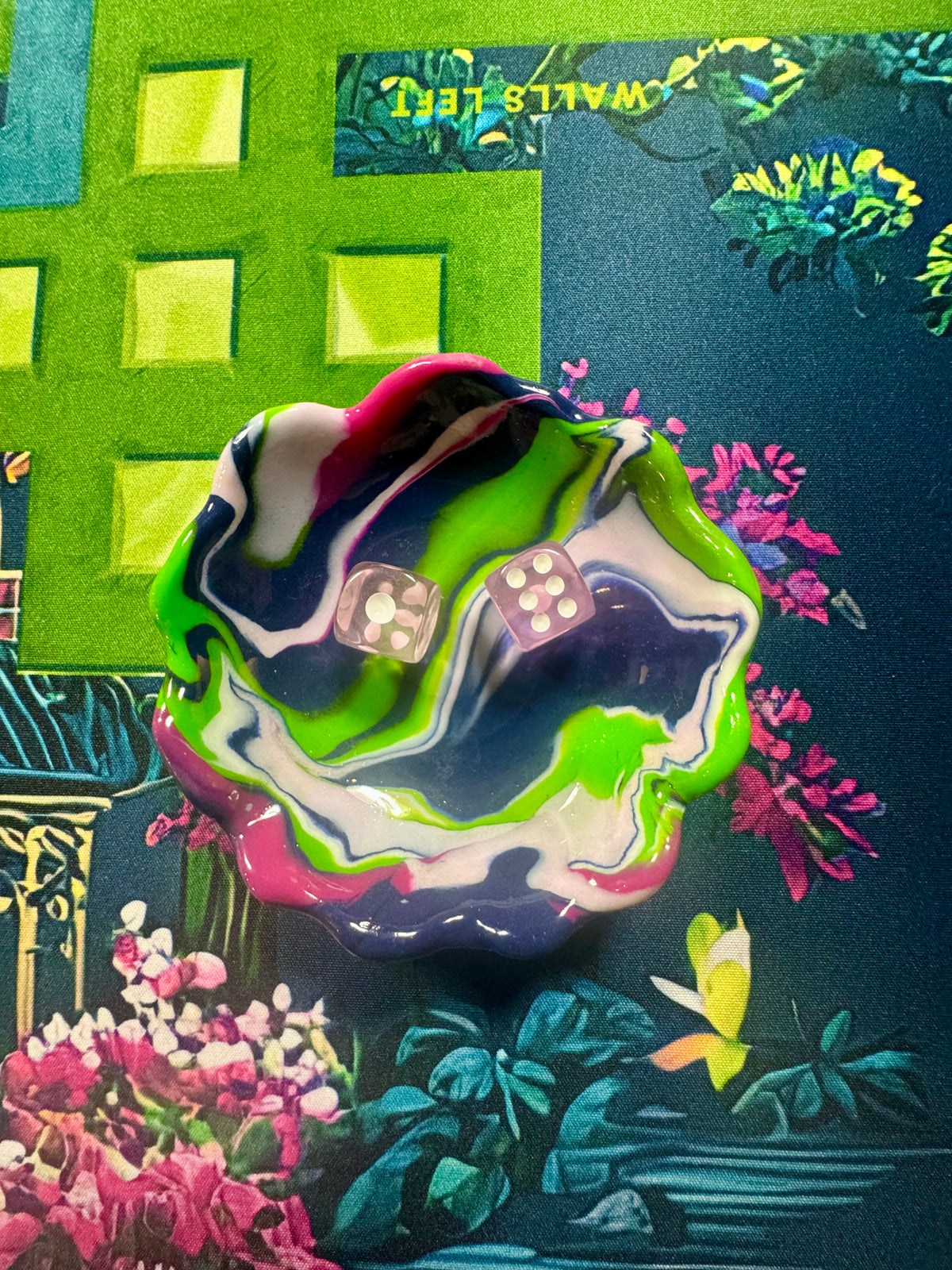 Pink / blue / green dice dish