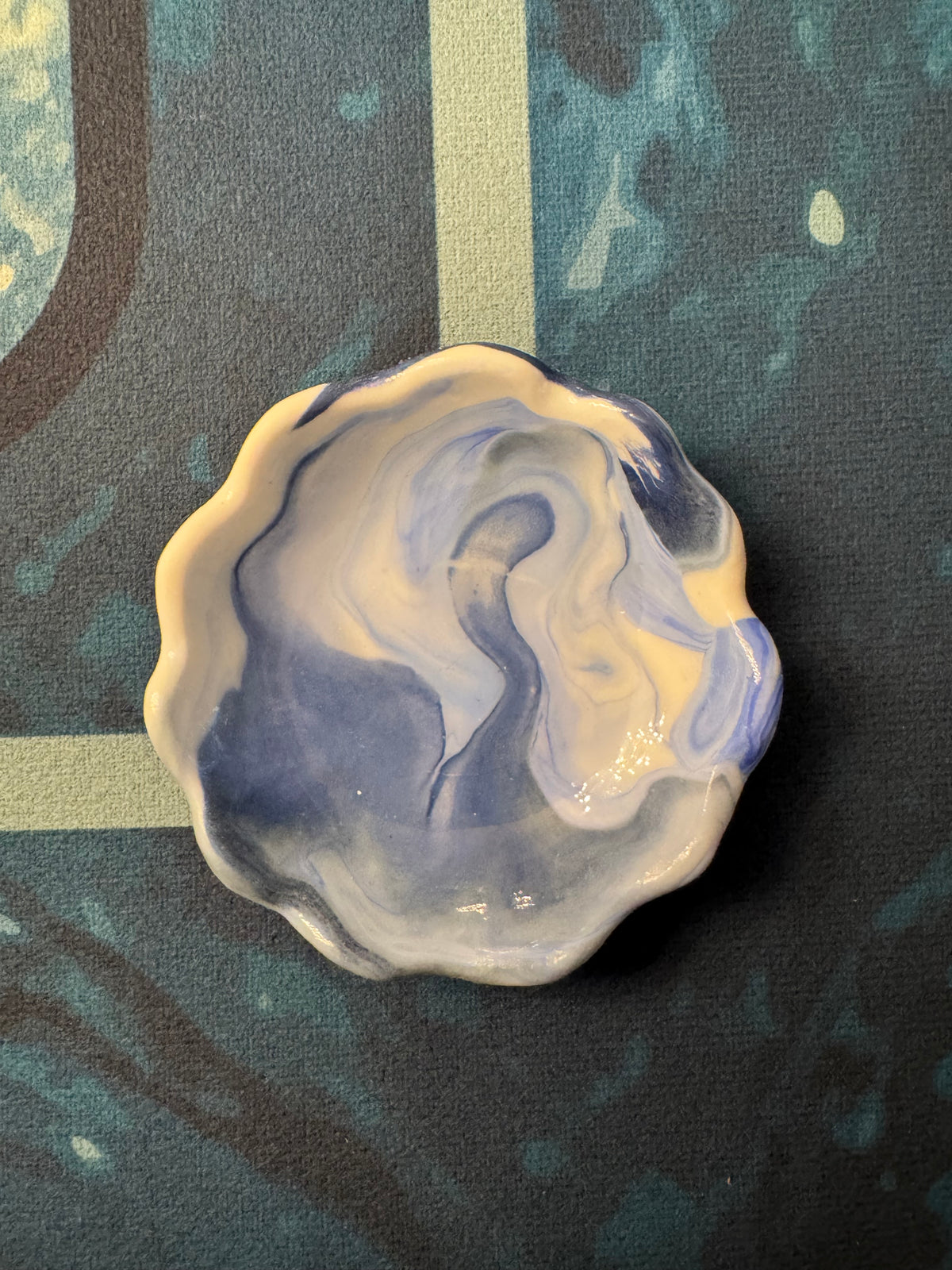 Blue dice dish